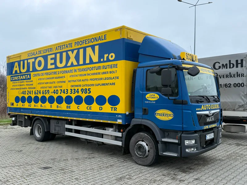 Camion Auto Euxin în poligonul de pregătire, categoria CE