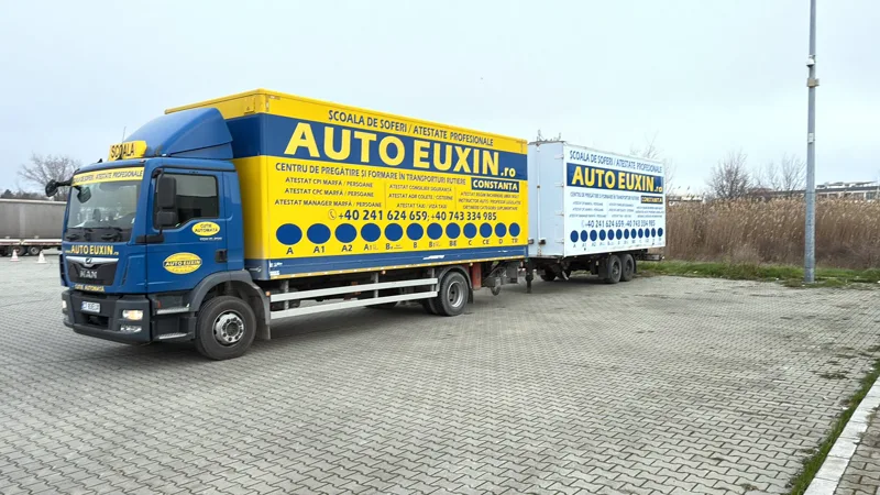 Camion MAN cu remorcă, ansamblu pentru categoria CE